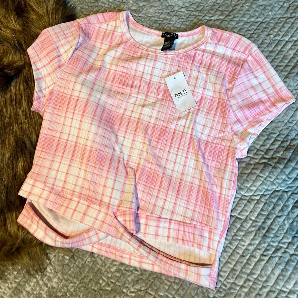 Rue 21 top new with tags